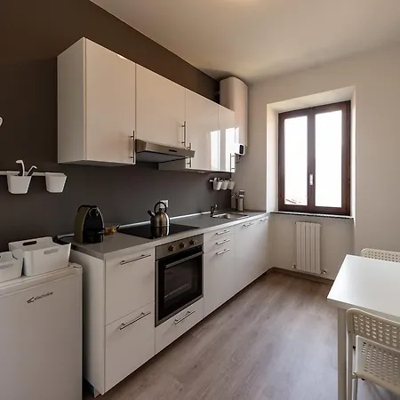 Regolo House One 아파트 *