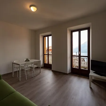 Regolo House One *